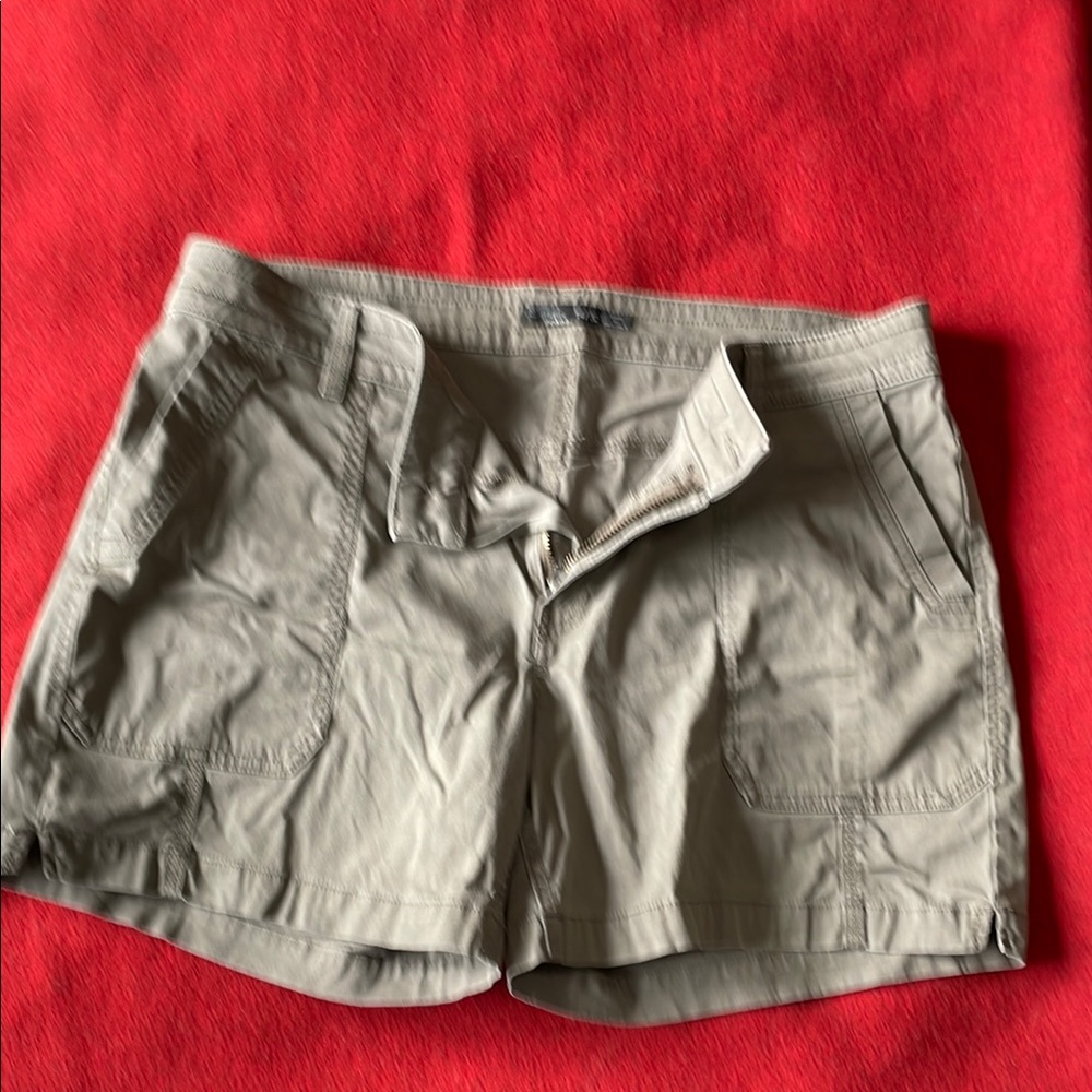 Prana Green Cargo Shorts Versatile Cotton Blend